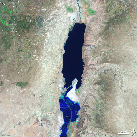Water shortages in Dead Sea could increase tensions in Middle East  Water shortages in Dead Sea could increase tensions in Middle East